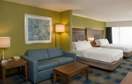 Holiday Inn Express & Suites CLIFTON PARK by IHG Hotels in Halfmoon