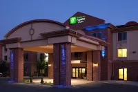 Holiday Inn Express & Suites Kanab