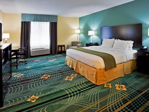 Holiday Inn Express & Suites Palm Bay