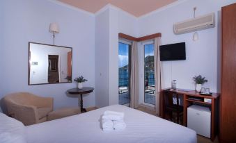 Grand Hotel Loutraki