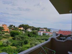 Apartments Tatjana - 300 m from Beach