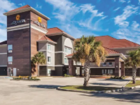 La Quinta Inn & Suites by Wyndham Walker - Denham Springs Hotels in Walker
