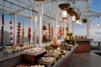 Ramada by Wyndham Mussoorie Mall Road - Frühstück