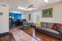 Rodeway Inn Hotels in Hardeman County