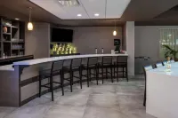 Wingate by Wyndham Kanata West Ottawa - bar