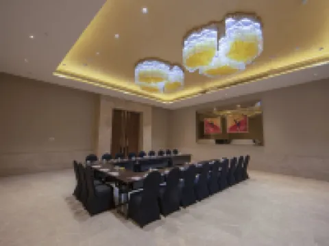 The Gaurs Sarovar Premiere Hotels in Noida