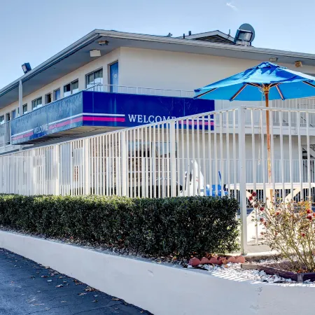 Motel 6 Murfreesboro, TN