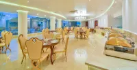 Park Regis Goa - breakfast