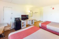 Motel 6 Spokane, WA - East - WiFi