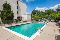 Travelodge by Wyndham Flowood