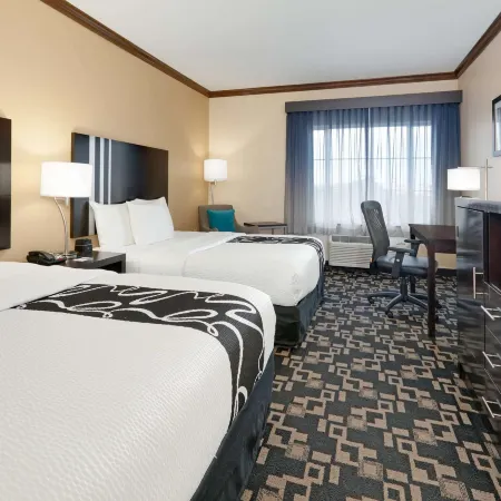 La Quinta Inn & Suites by Wyndham Big Spring