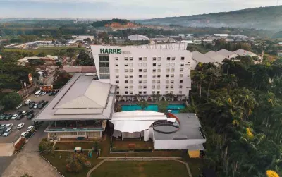 HARRIS Hotel Sentul City - Bogor Hotel dekat Taman Karadenan