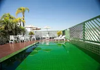 Dayrell Hotel e Centro de Convenções - piscina
