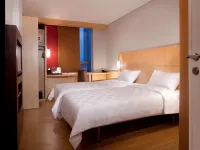 Hotel Ibis - Senen Hotel di Jakarta Pusat