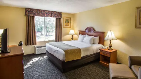 Comfort Inn & Suites Jupiter I-95 in Jupiter
