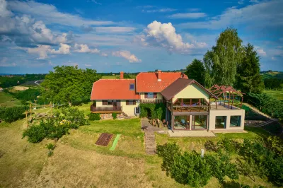 Holiday House Podhamer Marijan