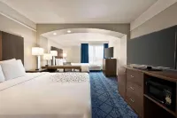 La Quinta Inn and Suites by Wyndham at WaTiki Waterpark