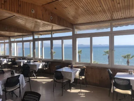 Ozsoy Hotel Отели рядом с достопримечательностью «LLUM»