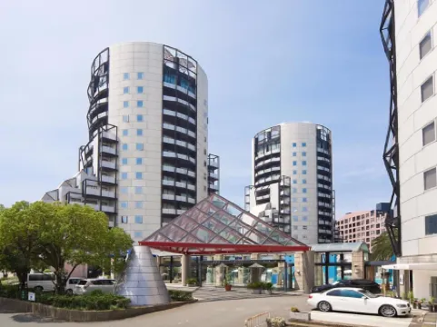 더 레지덴셜 스위트 후쿠오카