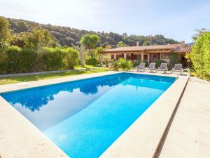 Catalunya Casas: Cozy Villa Can Jauvia, Just 1 km to Old Town Pollensa!