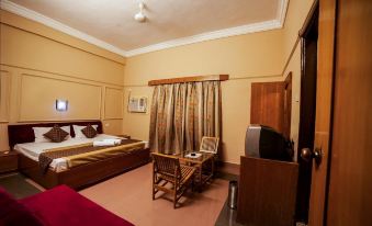 Hotel Empire