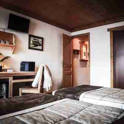 Hôtel Le Refuge Rooms