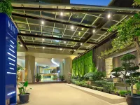Yuan Garden Pasar Baru Hotels near Cathedral of Our Lady of the Assumption