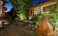 Hotel Strasserwirt - Ansitz zu Tirol Hotels in Sillian