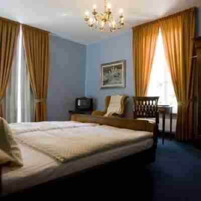 Villa Fayence Rooms