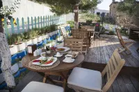 Iola Hotel Hotels in Tenedos