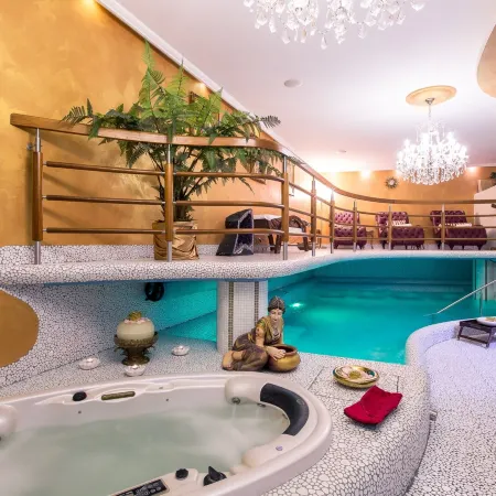 Golden Royal Boutique Hotel & Spa