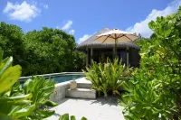 Six Senses Laamu - Pools