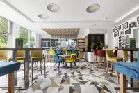 Holiday Inn DUSSELDORF - NEUSS by IHG - bar