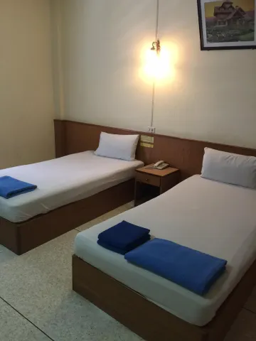 ห้องสแตนดาร์ด พร้อมพัดลม