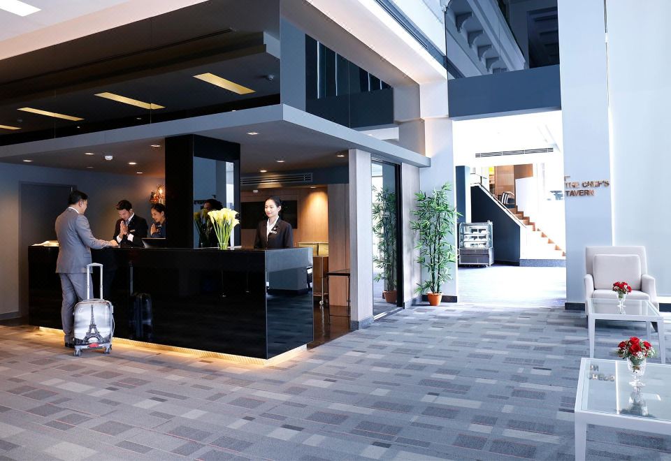 루이 태번 호텔 방콕