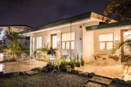 Agreeable Family Baguio Suites Отели рядом с достопримечательностью «Багио Конвеншен энд Калчерэл Сентер»