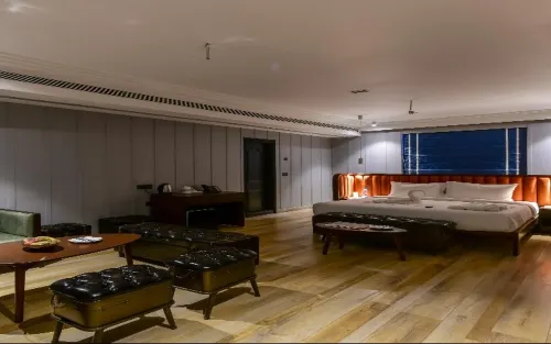 Regenta Inn Downton Raipur Hotel