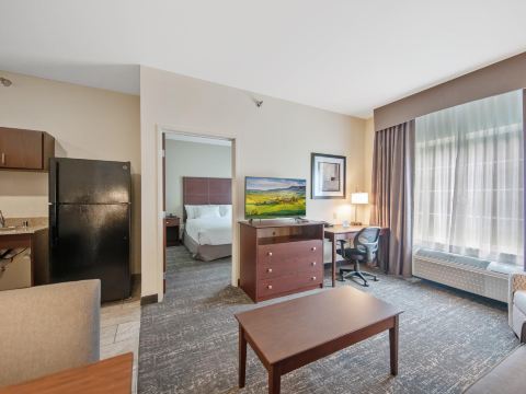 Cobblestone Hotel & Suites - Austin