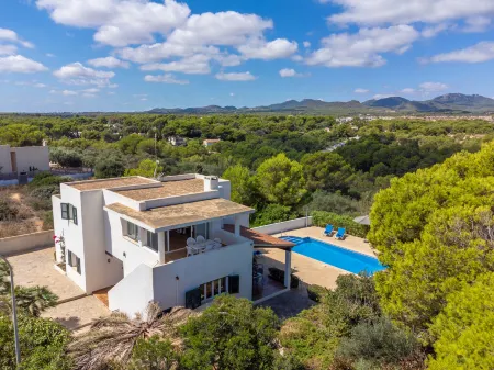 Murada Lisboa Отели рядом с достопримечательностью «Porto Cristo Beach»