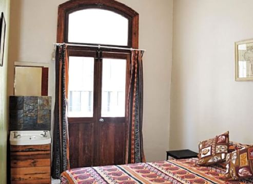 Urban Hive Backpackers