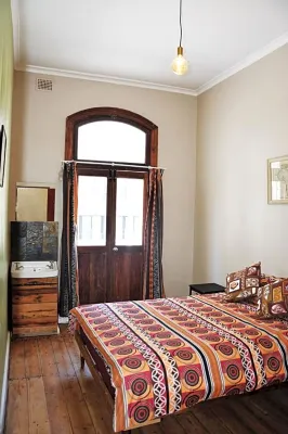 Urban Hive Backpackers Отели в г. 