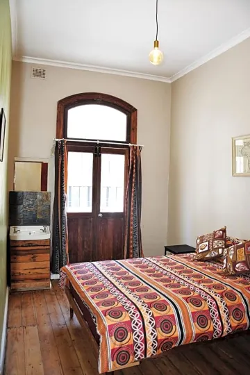 Urban Hive Backpackers