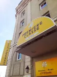 巴黎西部 - 敘雷納橋至尊飯店 Direct Assurance附近的飯店