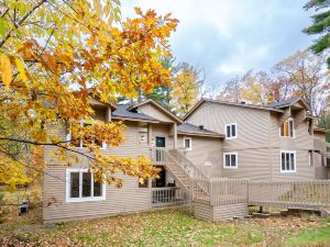 Telemark Northwoods Lodging