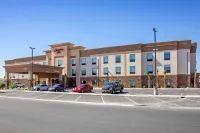 Hampton Inn Parker - Pet friendly