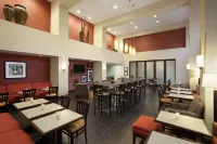 Hampton Inn & Suites Conroe I-45 North - Aamiainen