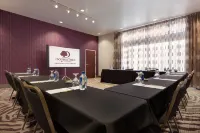 DoubleTree by Hilton Oklahoma City Airport - Airport Shuttle