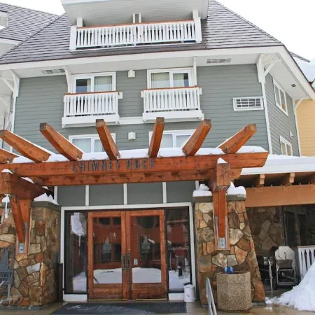 Schweitzer Mountain Resort - Selkirk Lodge