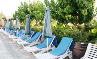 Apollonia Hotel Apartments