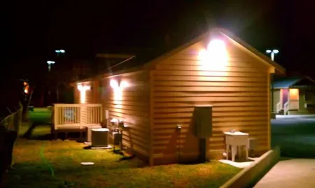 FieldHouse Inn & Conference Center Отели в г. Кенеди